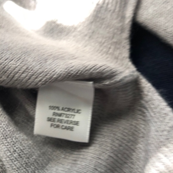 NWT! Apt. 9 Silver Studded Light Gray Sweater XSP - Picture 13 of 14